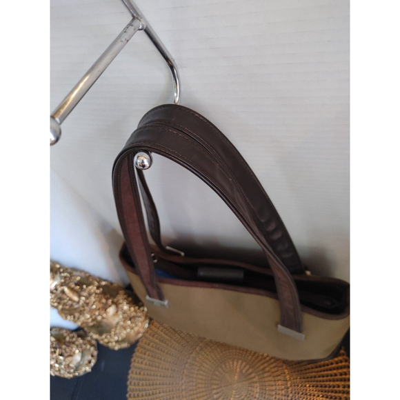 The Sak Shoulder Bag - Picture 3 of 7